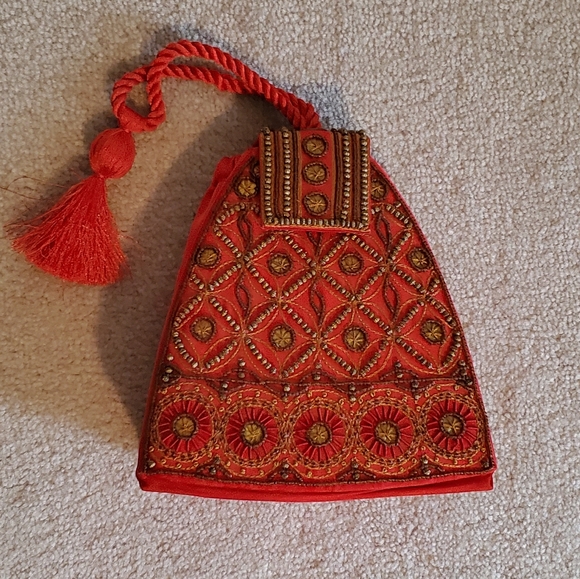 Beaded Red Indian Party Purse - Picture 1 of 8